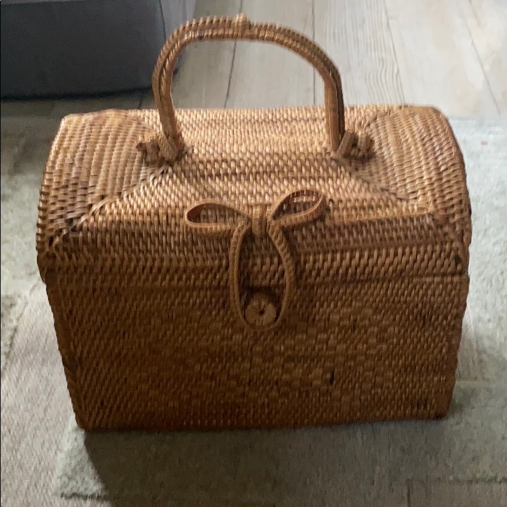 Legra purse